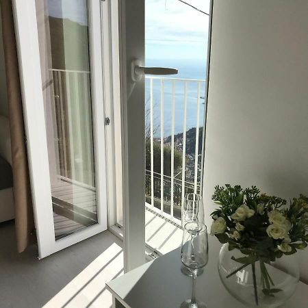 Appartement Giorgiada Luxury à Castelmola Extérieur photo