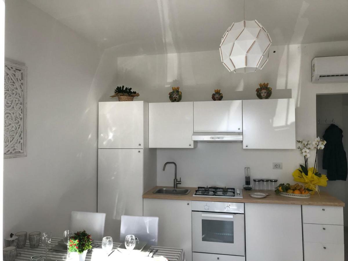 Appartement Giorgiada Luxury à Castelmola Extérieur photo