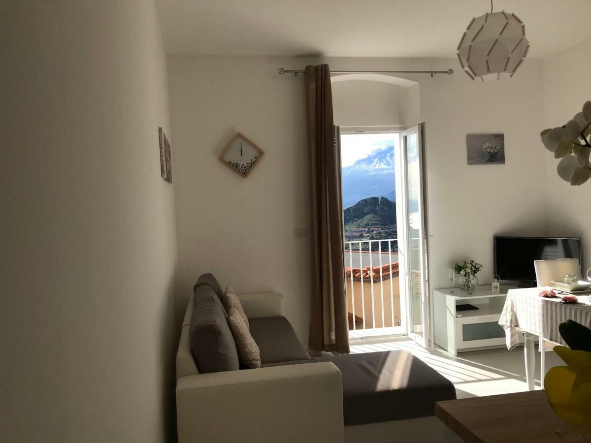 Appartement Giorgiada Luxury à Castelmola Extérieur photo